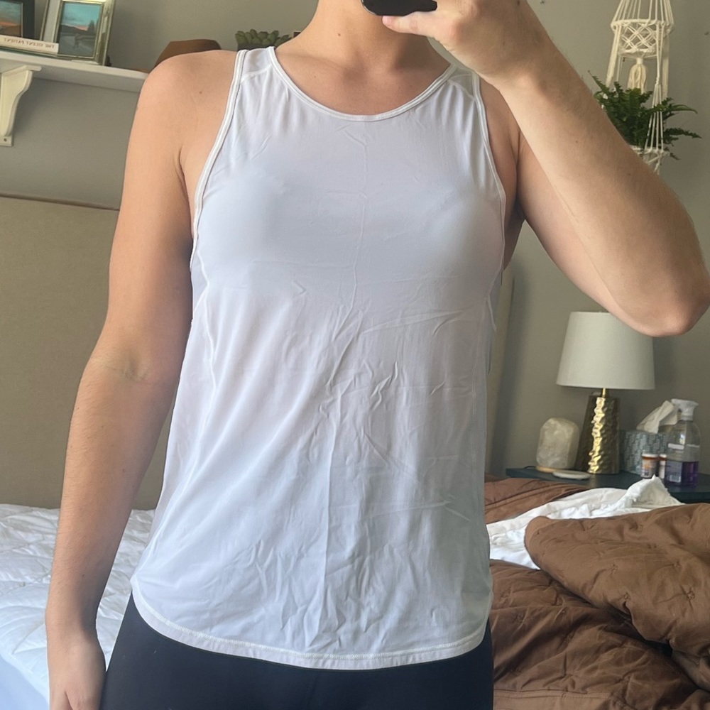 ✨LULULEMON TANK